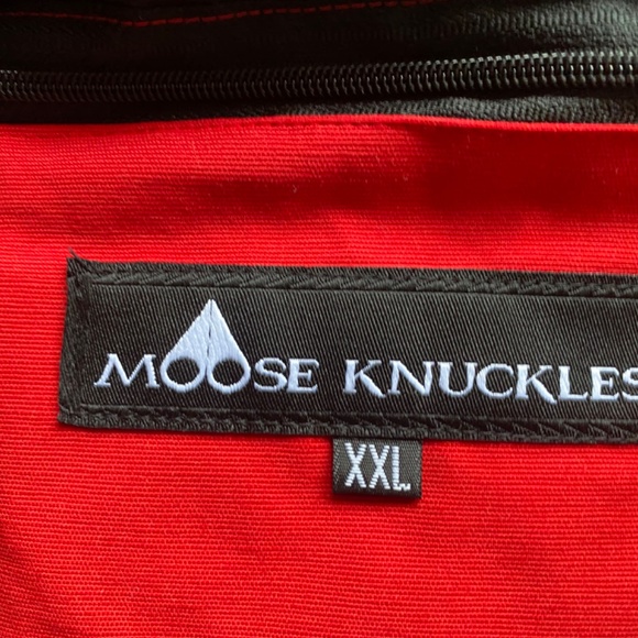 Moose Knuckles Stirling Parka red down coat with natural fur - Picture 10 of 11